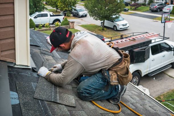 Professional Roofing technician working in Pompton Plains, NJ